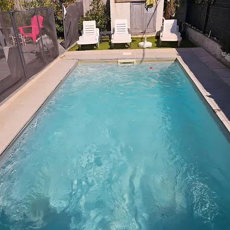 Maison Avec Sa Piscine Privee بيت للعطل Saint-Raphaël